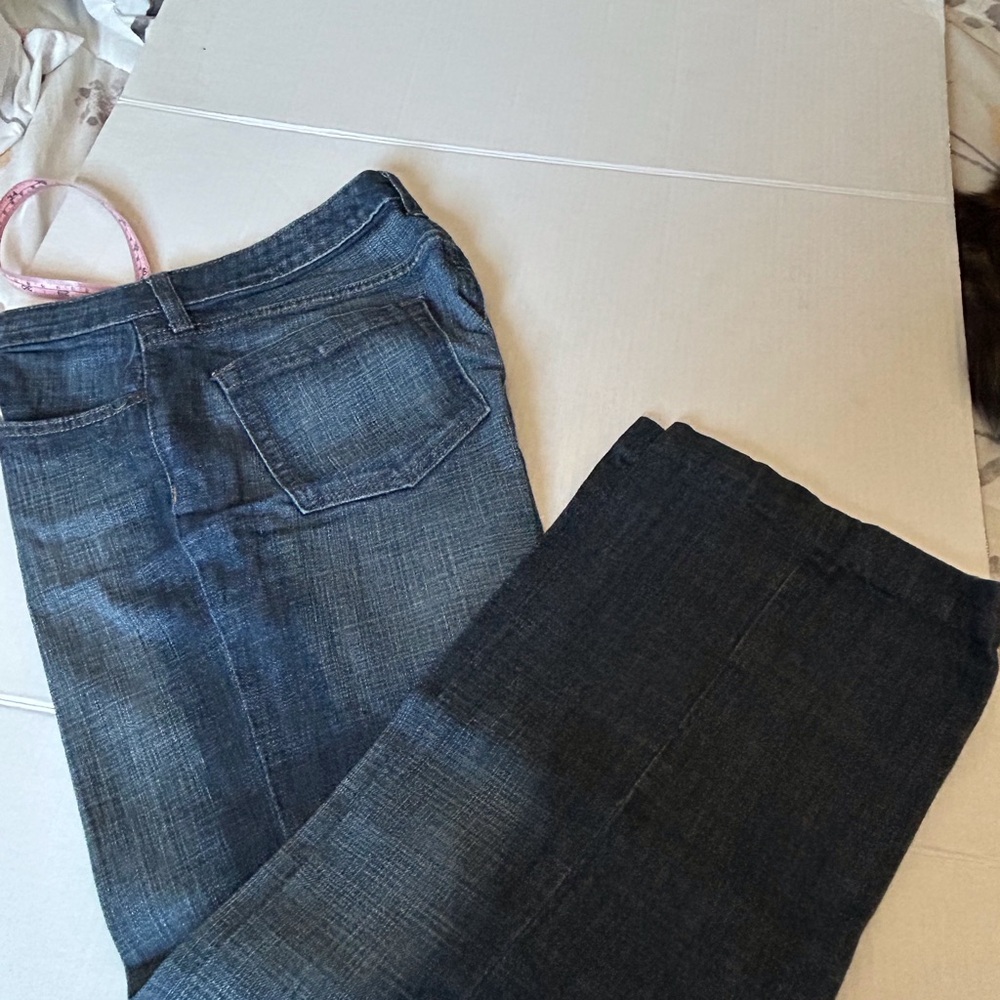 GAP Essentials Jeans